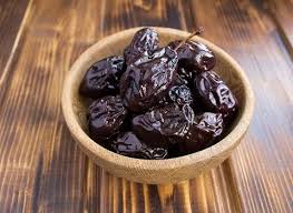 تصویر 5 از قیمت خرید خرما رطب درجه یک + فروش ویژه